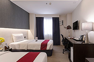 sarrosa hotel superior room